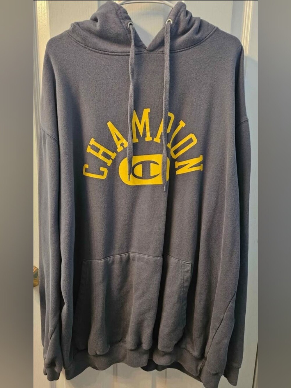 🎉 4 Items/$15 🎉 Men's XLT Champion Charcoal Hoodie with Yellow Logo